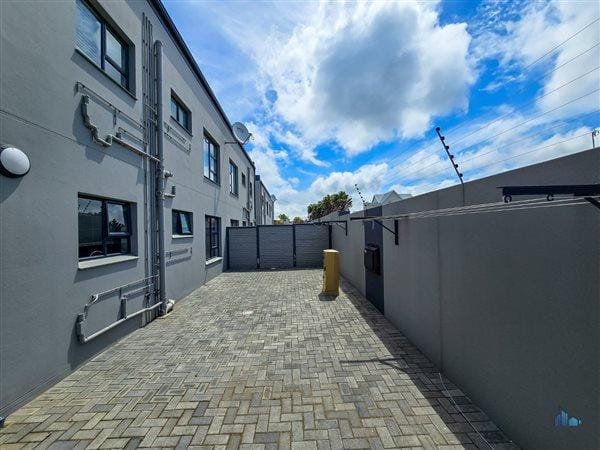 2 Bedroom Property for Sale in Gonubie North Eastern Cape